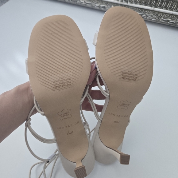 Ann Taylor KNOTTED STRAPPY SANDAL-MISSY. PEARL SHADOW. Size 8.5. New. - Picture 5 of 7